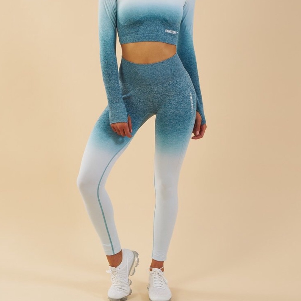 Gymshark ombré seamless blue to white leggings